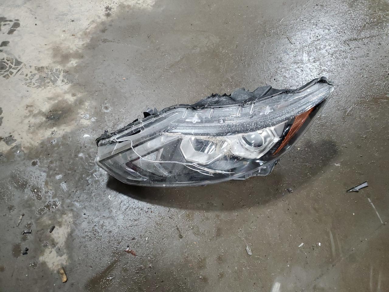 2017 Nissan Rogue VIN JN1BJ1CR3HW113880 Copart auction photo, front end damage thumbnail 13