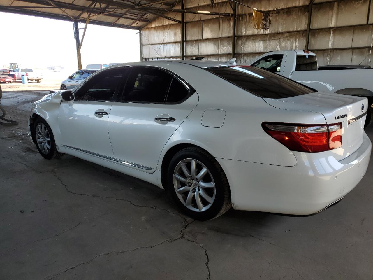 2007 Lexus LS VIN JTHBL46F075022398 Copart auction photo, front end damage thumbnail 2