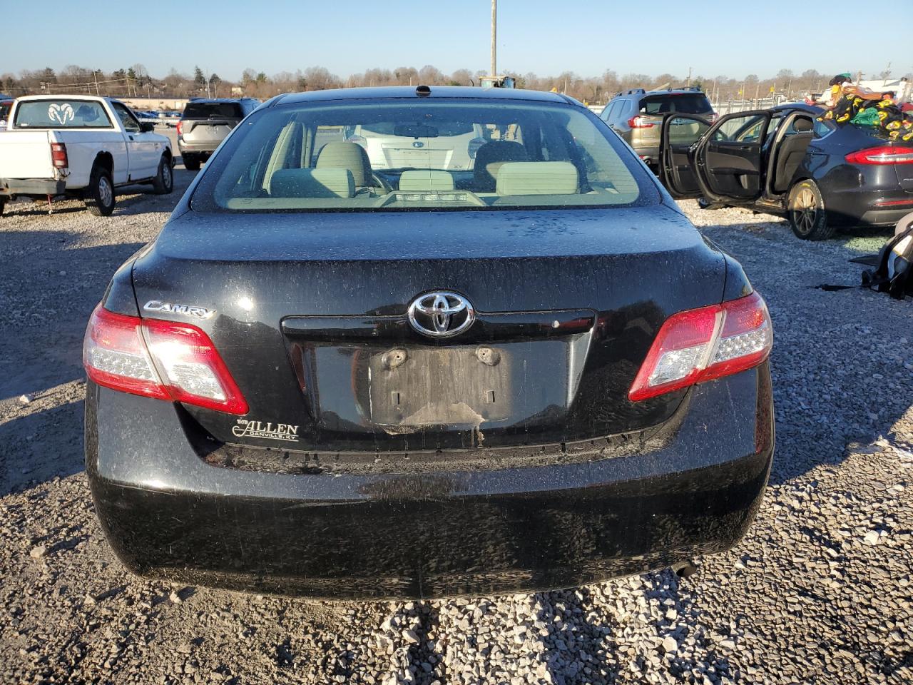 2011 Toyota Camry VIN 4T1BF3EK9BU751964 Copart auction photo, front end / side damage thumbnail 6