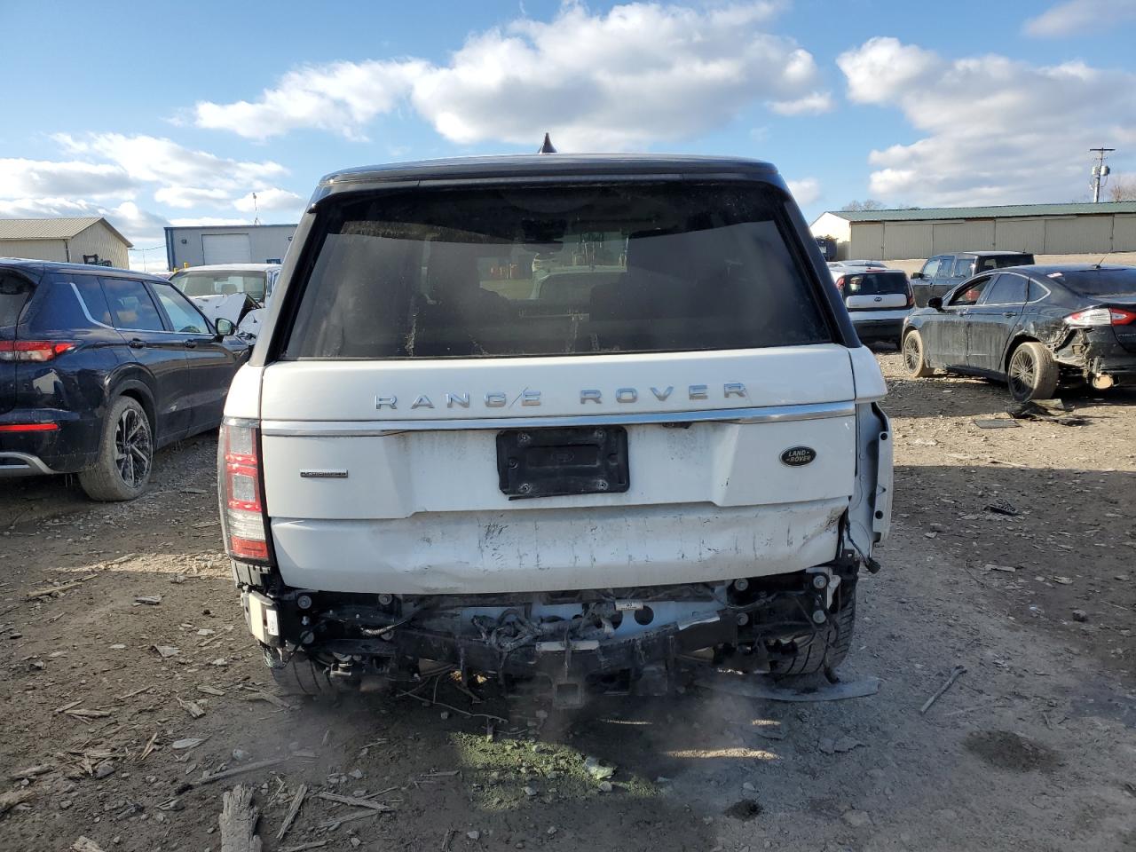 2017 Land Rover Range Rover VIN SALGS2FE4HA362810 Copart auction photo, rear end / minor dent/scratches damage thumbnail 6