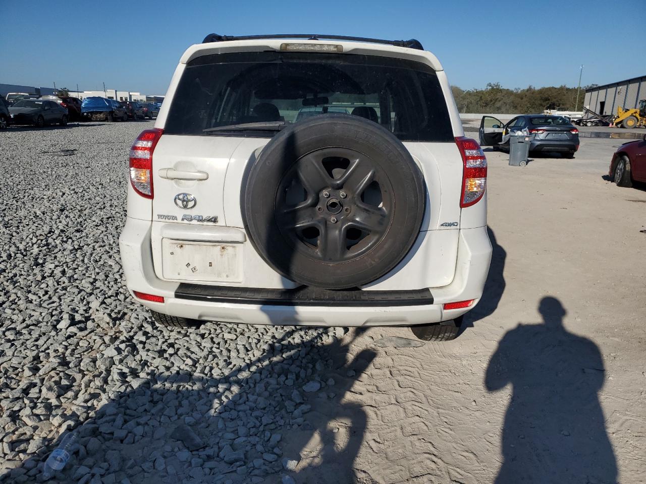 2009 Toyota RAV 4 VIN JTMBF33V39D001875 Copart auction photo, all over damage thumbnail 6