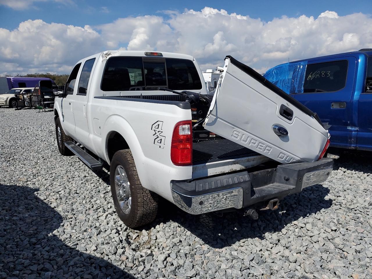 2015 Ford F250 VIN 1FT7W2BT8FEC95330 Copart auction photo, rear end damage thumbnail 3
