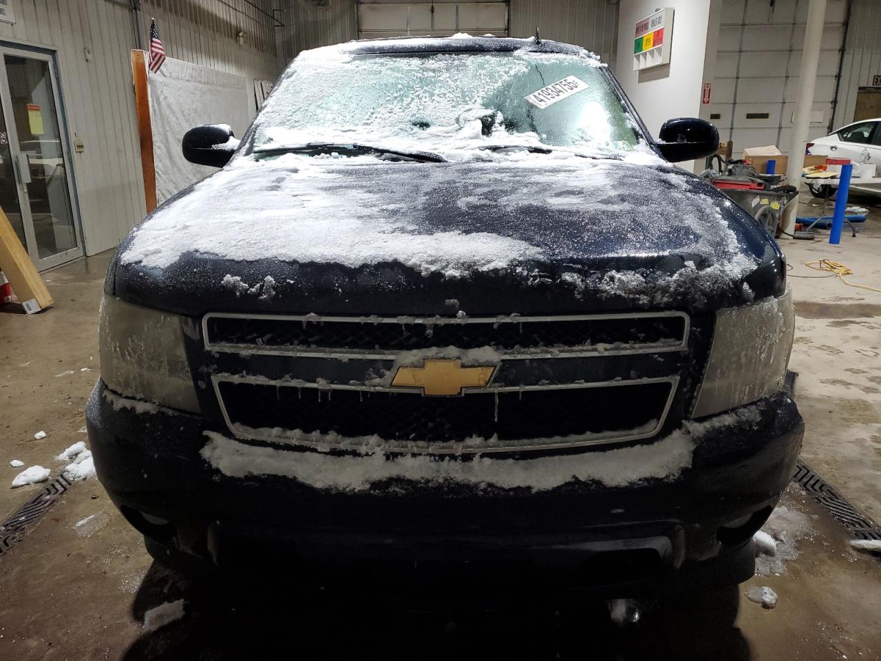 2007 Chevrolet Tahoe VIN 1GNFK13087J152979 Copart auction photo, front end / side damage thumbnail 5