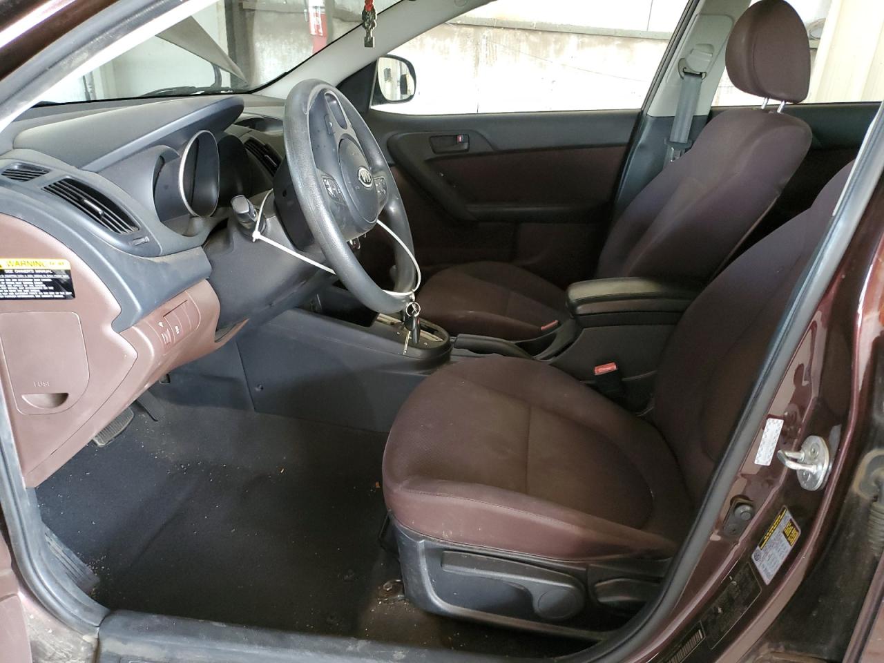 2010 KIA Forte VIN KNAFU4A20A5142601 Copart auction photo, front end / side damage thumbnail 7