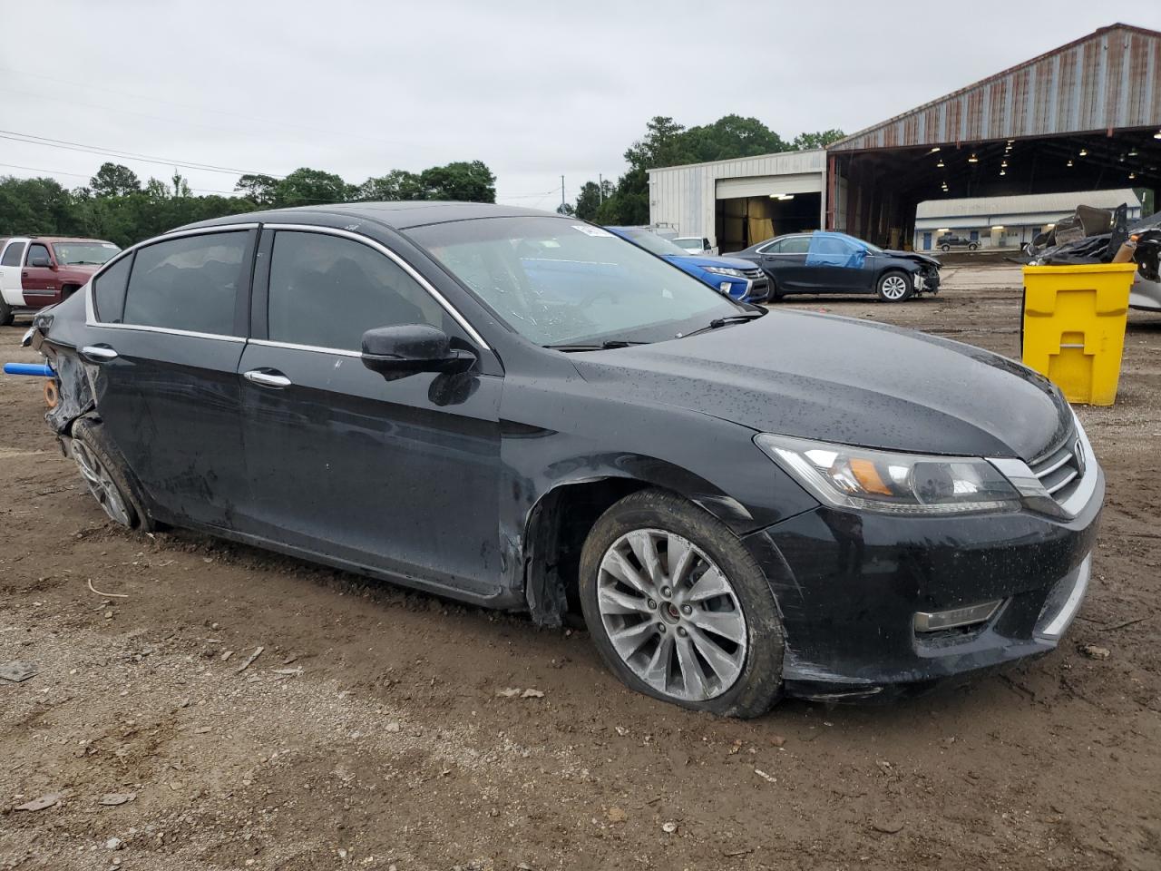 2013 Honda Accord VIN 1HGCR2F76DA013727 Copart auction photo, all over damage thumbnail 4
