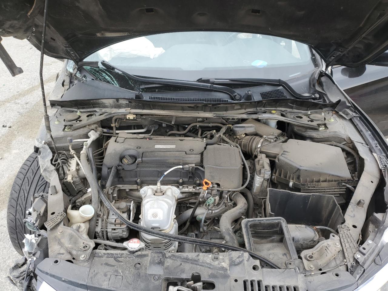 2017 Honda Accord VIN 1HGCR2F17HA252611 Copart auction photo, front end / side damage thumbnail 12
