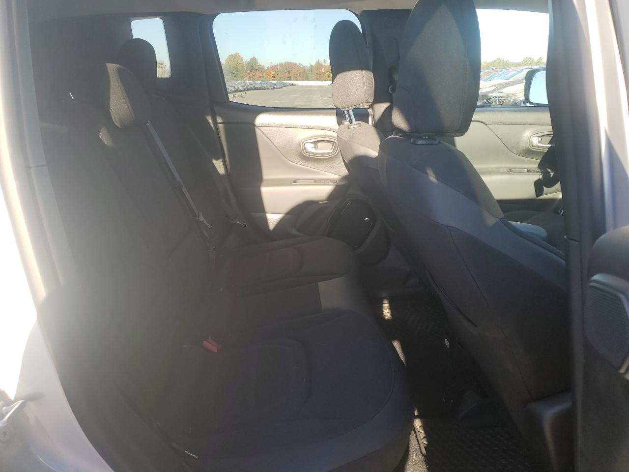2017 Jeep Renegade VIN ZACCJBBBXHPE82289 Copart auction photo, rear end / minor dent/scratches damage thumbnail 10