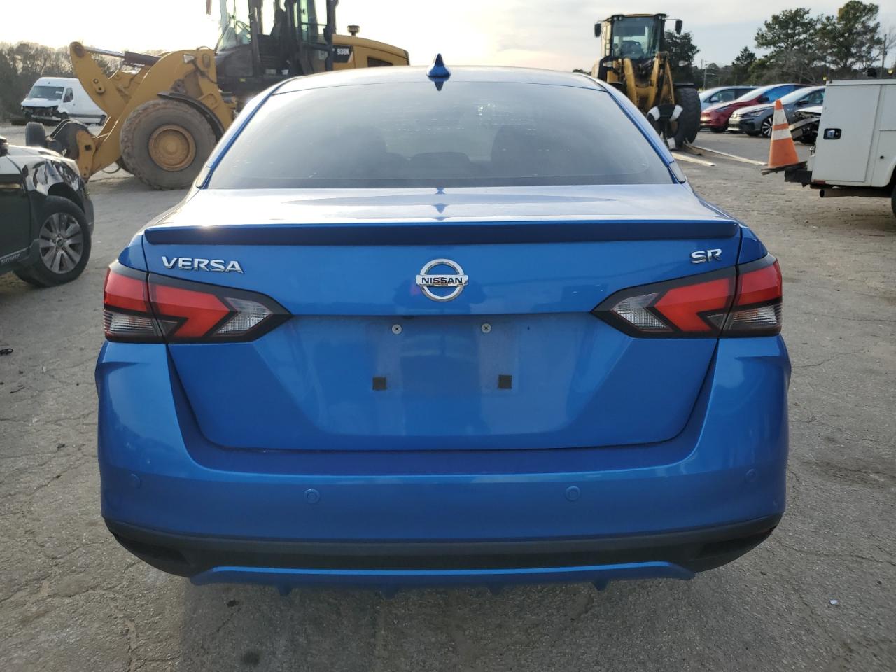 2020 Nissan Versa VIN 3N1CN8FV0LL805250 Copart auction photo, side / front end damage thumbnail 6
