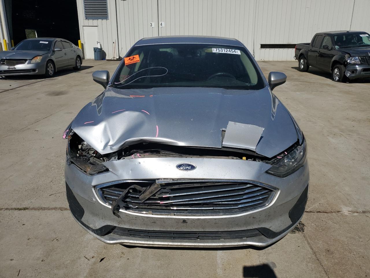 2019 Ford Fusion VIN 3FA6P0LU2KR149779 Copart auction photo, front end damage thumbnail 5