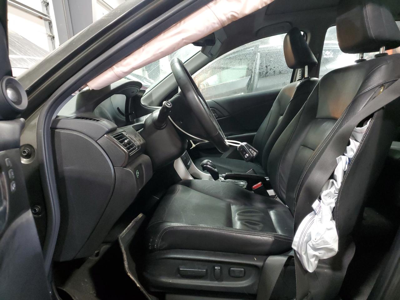 2015 Honda Accord VIN 1HGCR2F81FA015588 Copart auction photo, front end / side damage thumbnail 7