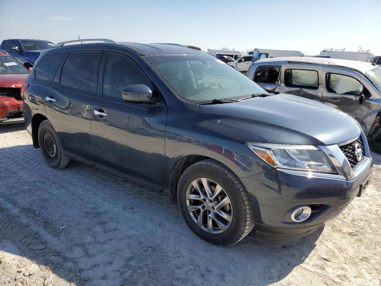 2015 Nissan Pathfinder VIN 5N1AR2MN9FC710092 Copart auction photo, mechanical / undercarriage damage thumbnail 4