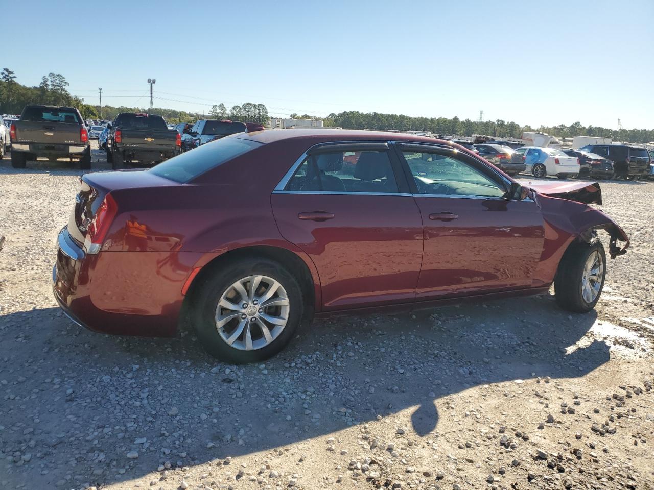 2015 Chrysler 300 VIN 2C3CCAAG8FH802858 Copart auction photo, front end damage thumbnail 3