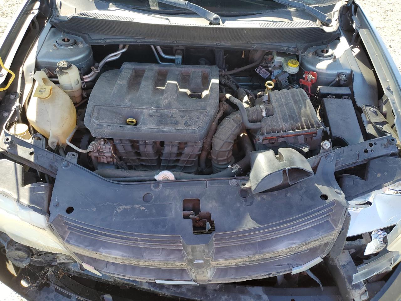 2009 Dodge Avenger VIN 1B3LC46B49N572257 Copart auction photo, front end / side damage thumbnail 11