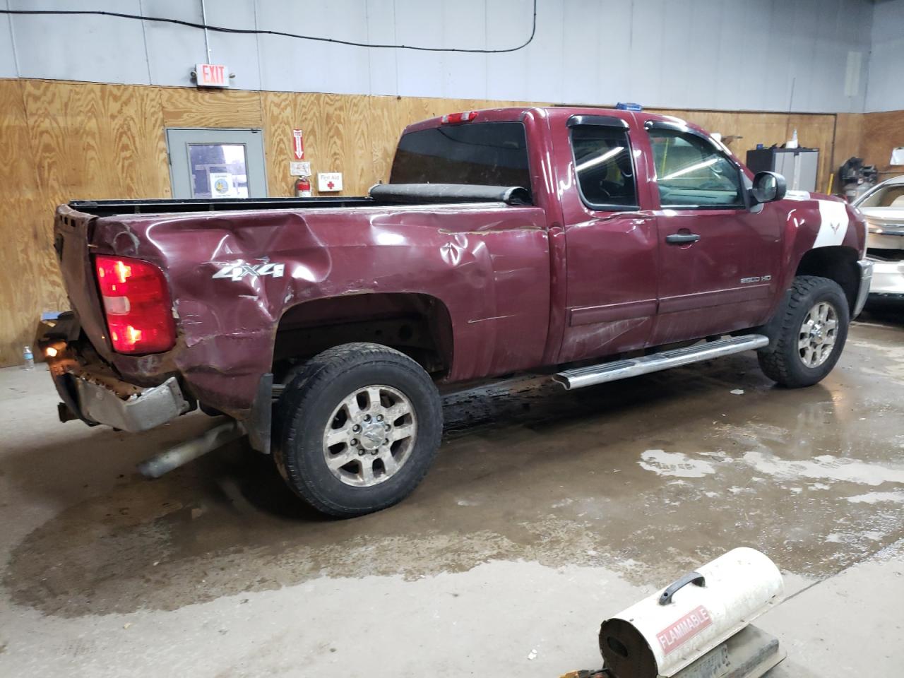 2013 Chevrolet Silverado VIN 1GC2KXCG4DZ196143 Copart auction photo, minor dent/scratches damage thumbnail 3