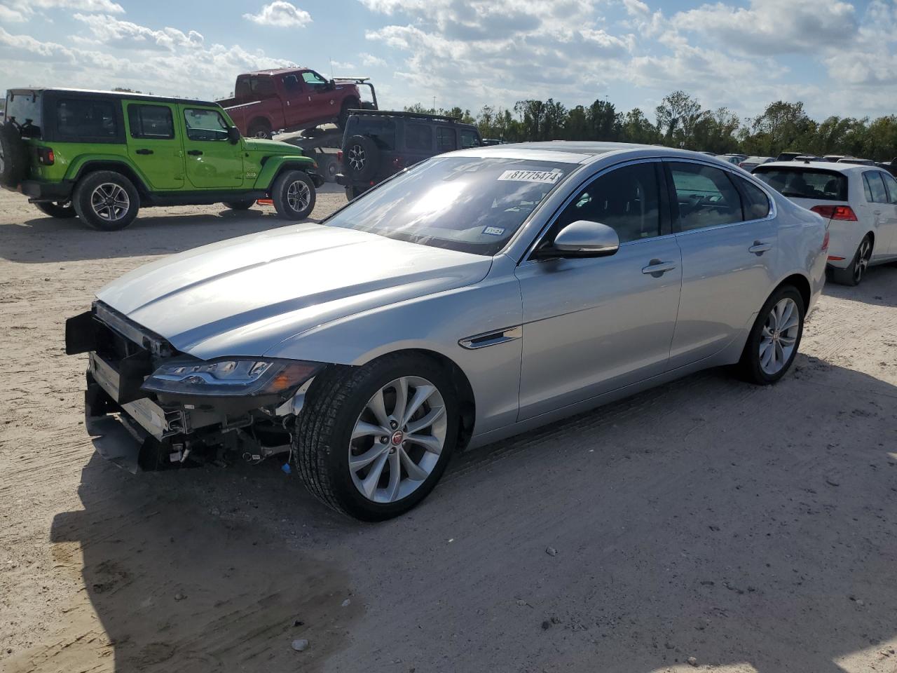 2018 Jaguar XF VIN SAJBD4FX8JCY55555