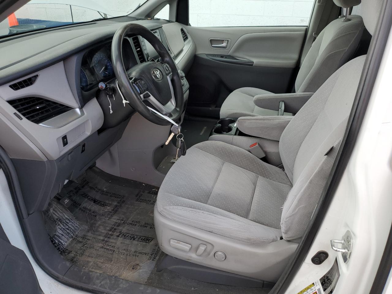2019 Toyota Sienna VIN 5TDKZ3DC8KS974796 Copart auction photo, all over damage thumbnail 7