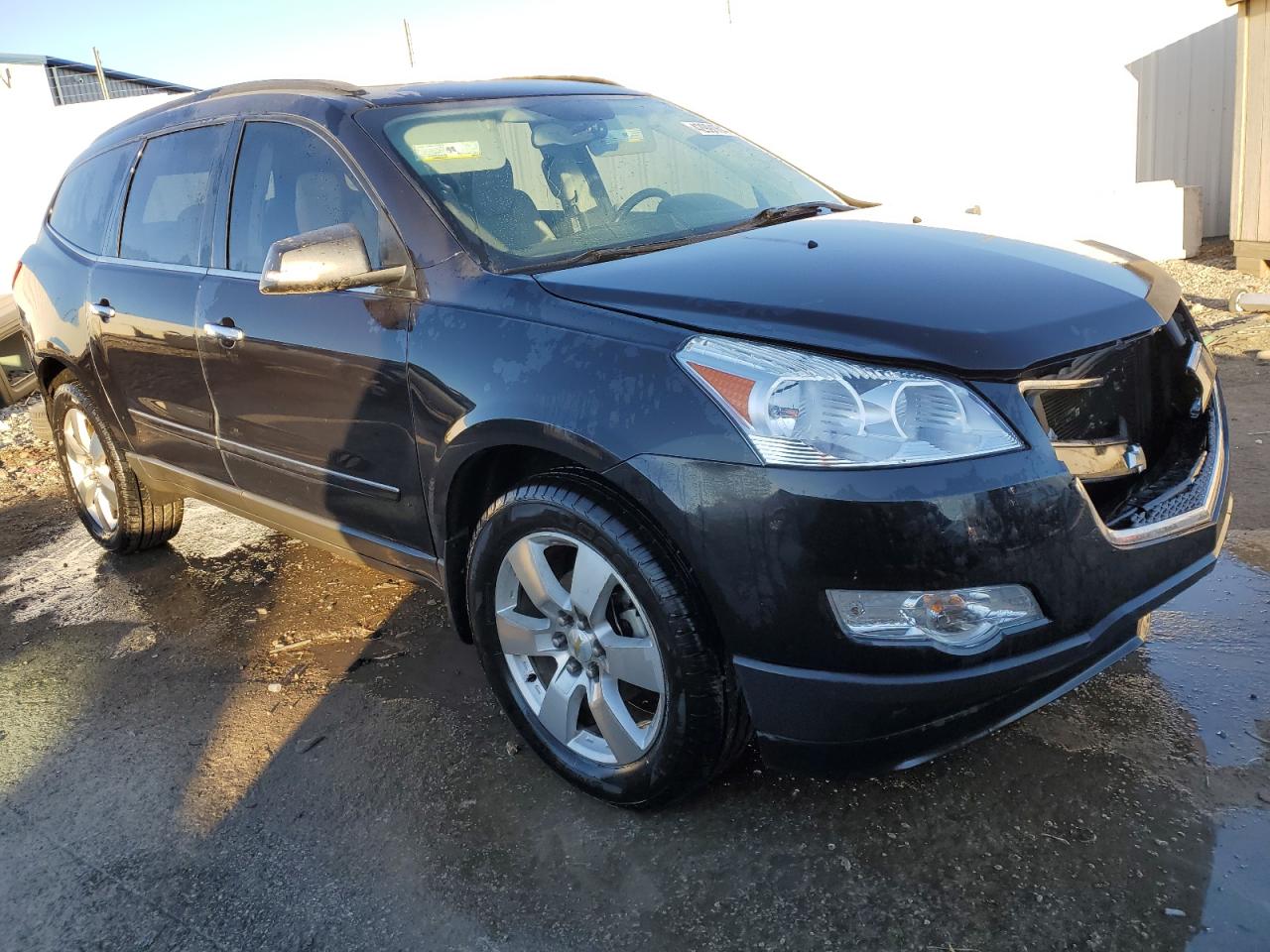 2012 Chevrolet Traverse VIN 1GNKRLED8CJ201615 Copart auction photo, front end damage thumbnail 4