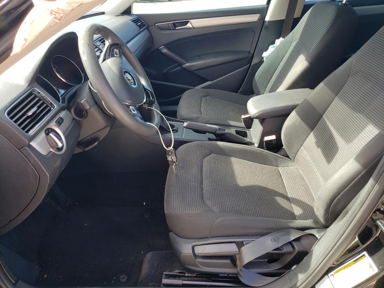 2016 Volkswagen Passat VIN 1VWAT7A30GC044132 Copart auction photo, rear end / side damage thumbnail 7
