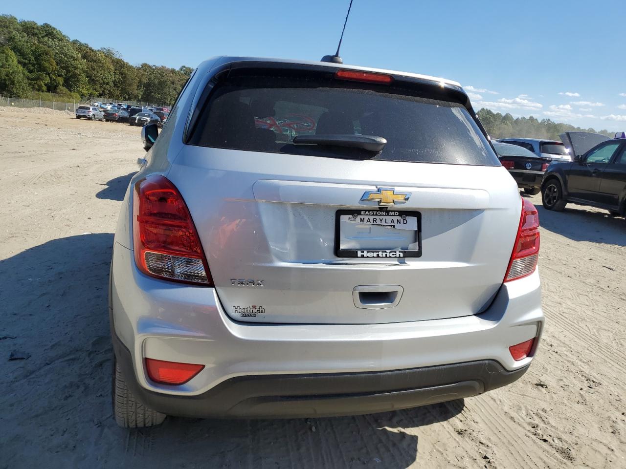 2020 Chevrolet Trax VIN KL7CJKSB4LB020052 Copart auction photo, front end / side damage thumbnail 6