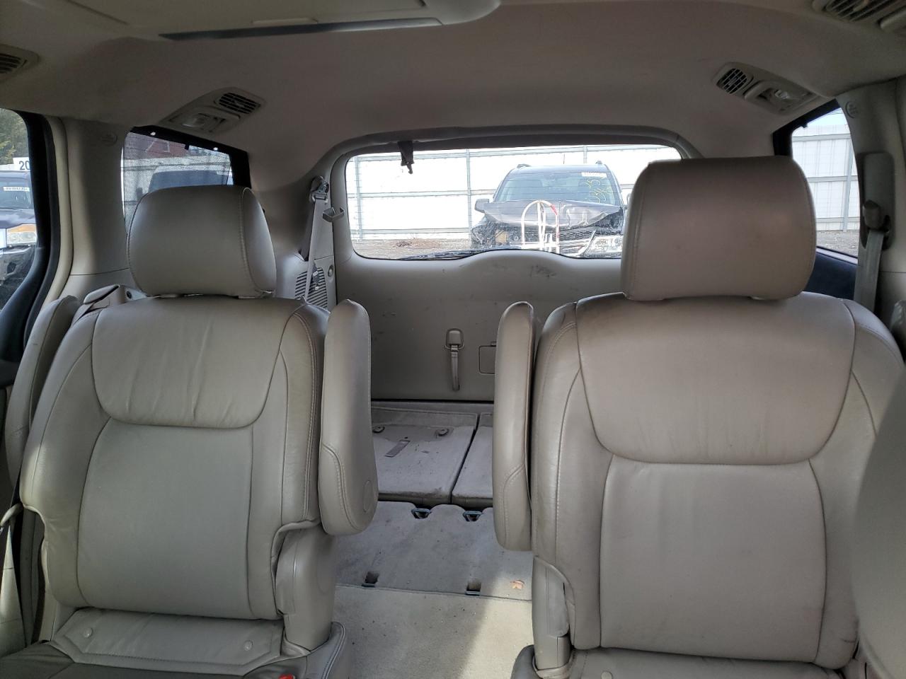 2007 Toyota Sienna VIN 5TDZK22CX7S099258 Copart auction photo, front end / minor dent/scratches damage thumbnail 10