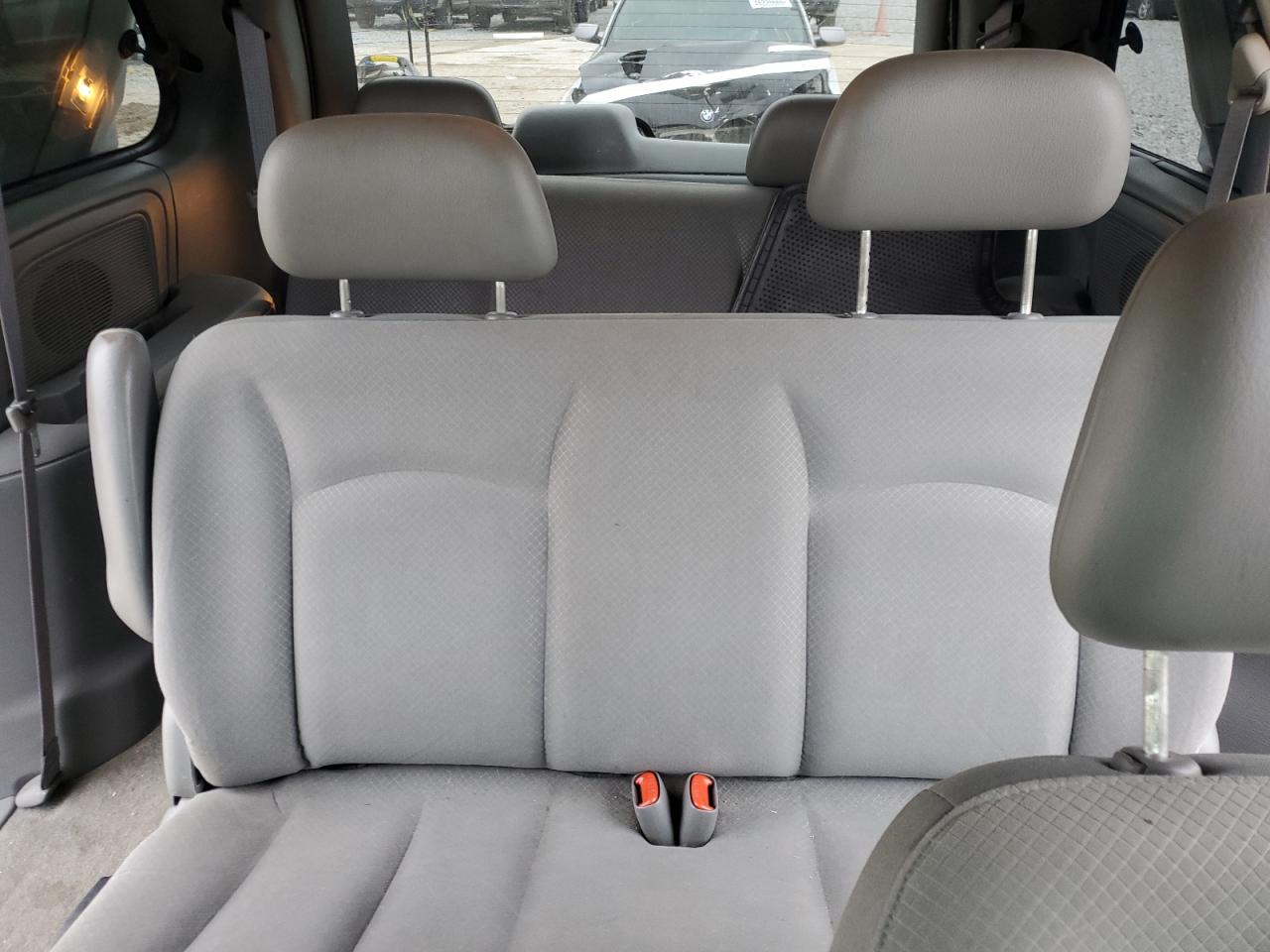 2007 Dodge Caravan VIN 1D4GP25R97B237617 Copart auction photo, rear end damage thumbnail 10