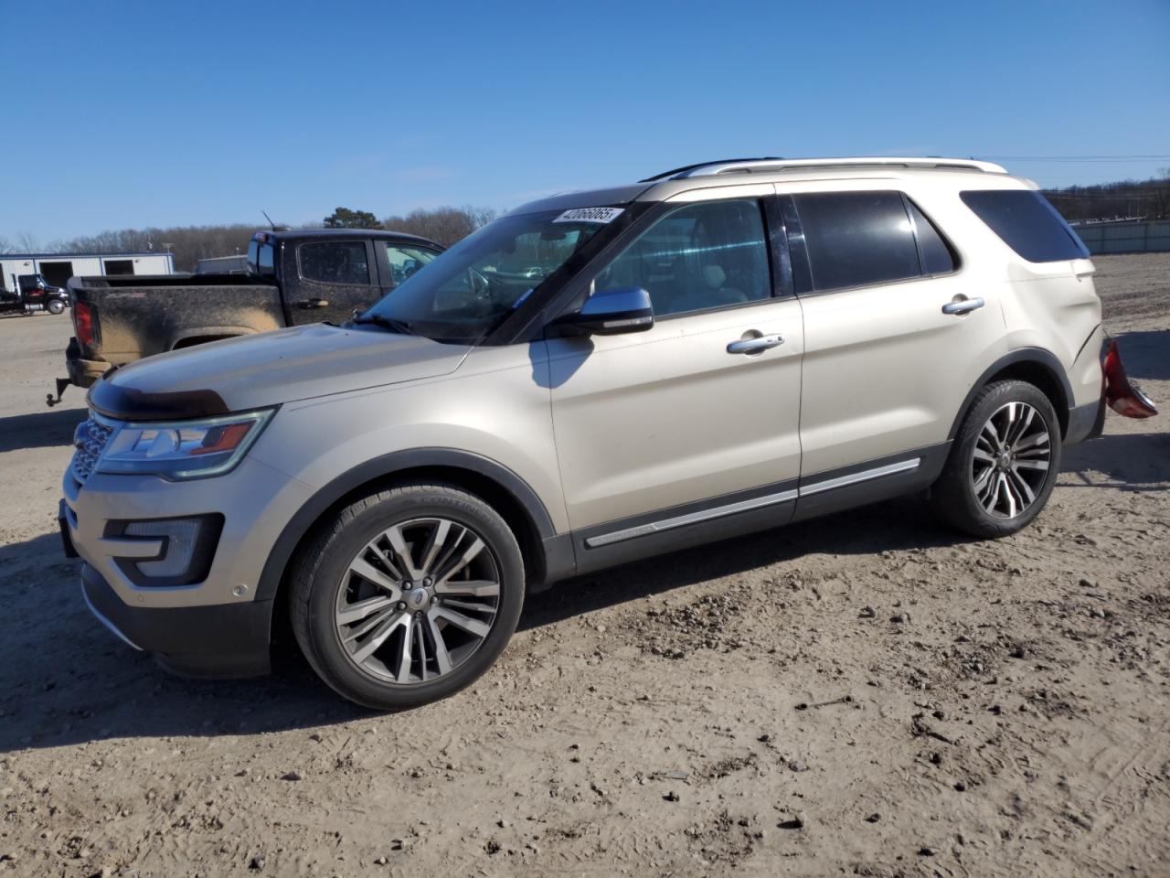 2017 Ford Explorer VIN 1FM5K8HT8HGC60142