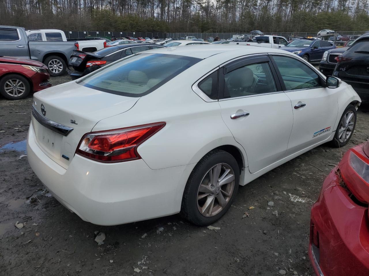 2013 Nissan Altima VIN 1N4AL3AP0DN578719 Copart auction photo, front end damage thumbnail 3