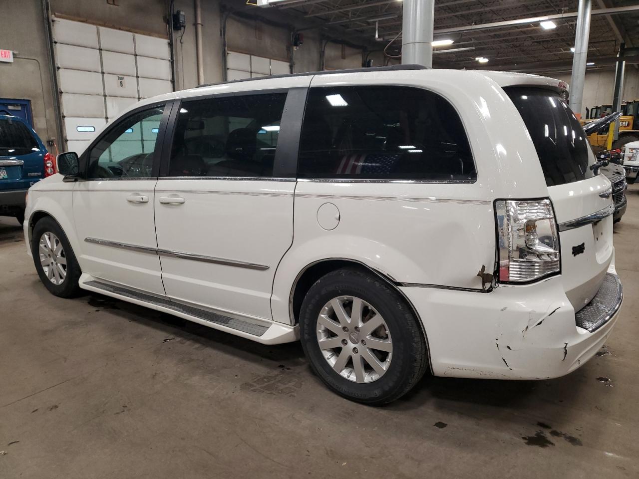 2013 Chrysler Town & Country VIN 2C4RC1BG3DR604670 Copart auction photo, rear end damage thumbnail 2