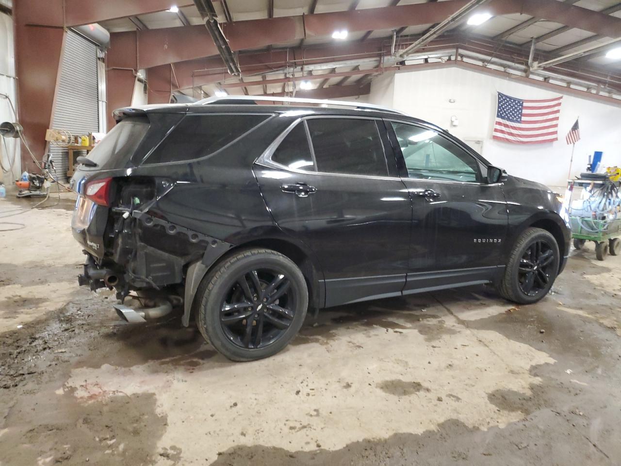 2020 Chevrolet Equinox VIN 3GNAXLEX3LL143272 Copart auction photo, rear end / side damage thumbnail 3