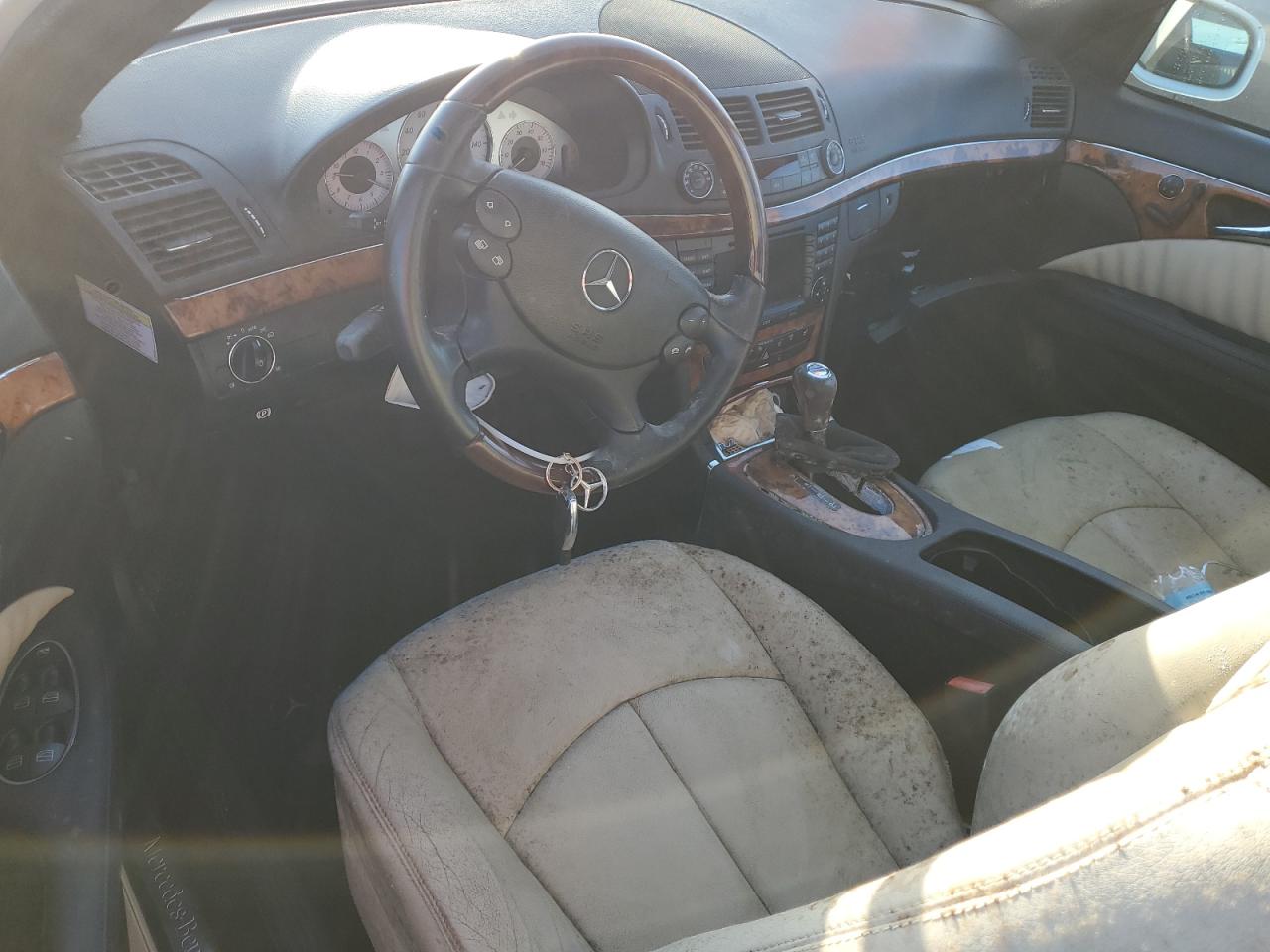 2008 Mercedes-Benz E-klasse VIN WDBUF56X08B306566 Copart auction photo, water/flood damage thumbnail 8