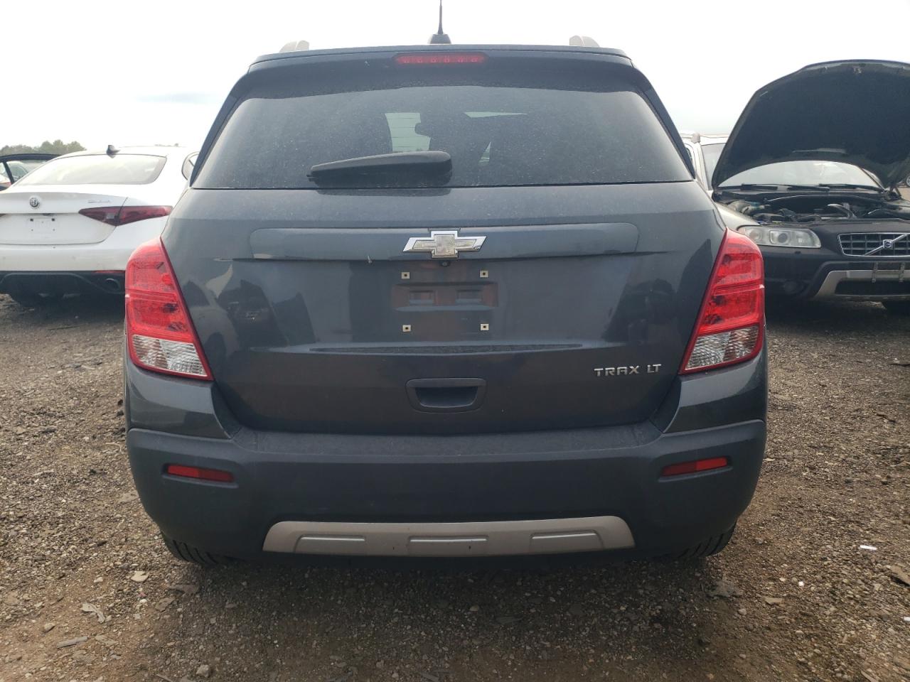 2016 Chevrolet Trax VIN 3GNCJLSB2GL186025 Copart auction photo, front end / side damage thumbnail 6