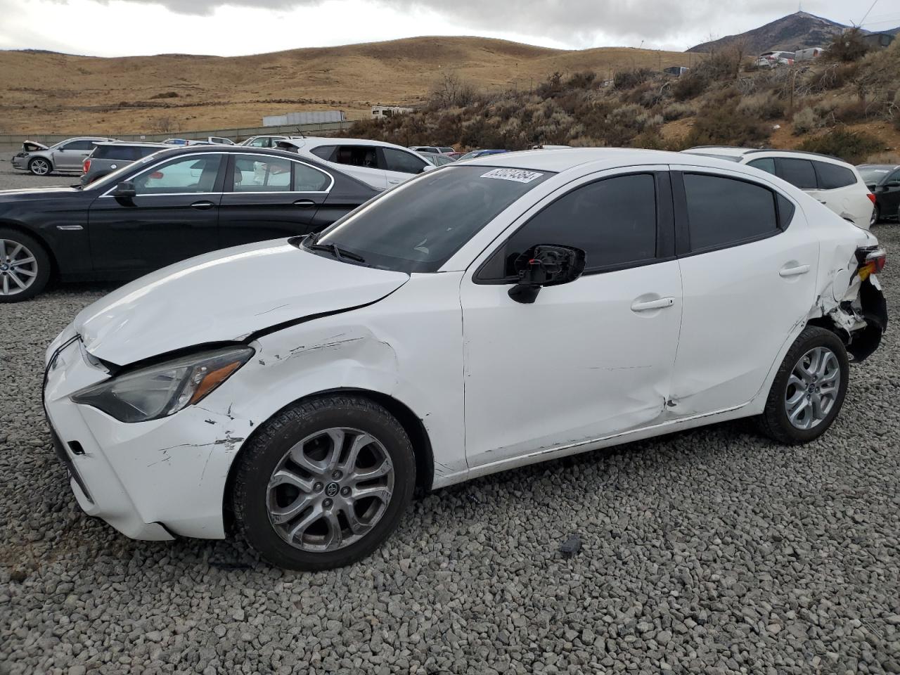 2018 Toyota Yaris VIN 3MYDLBYVXJY311707