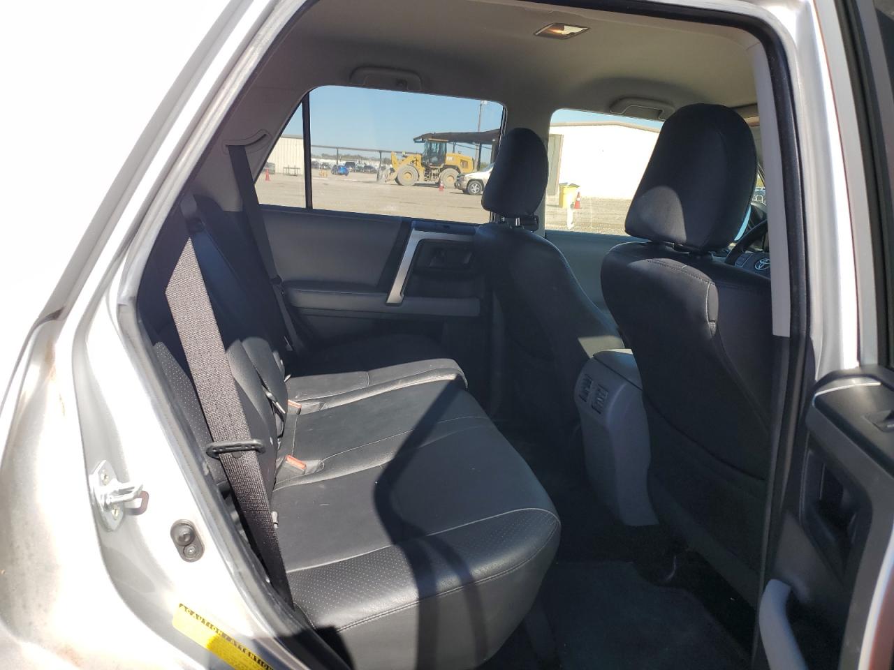 2012 Toyota 4Runner VIN JTEBU5JR2C5097888 Copart auction photo, minor dent/scratches damage thumbnail 11