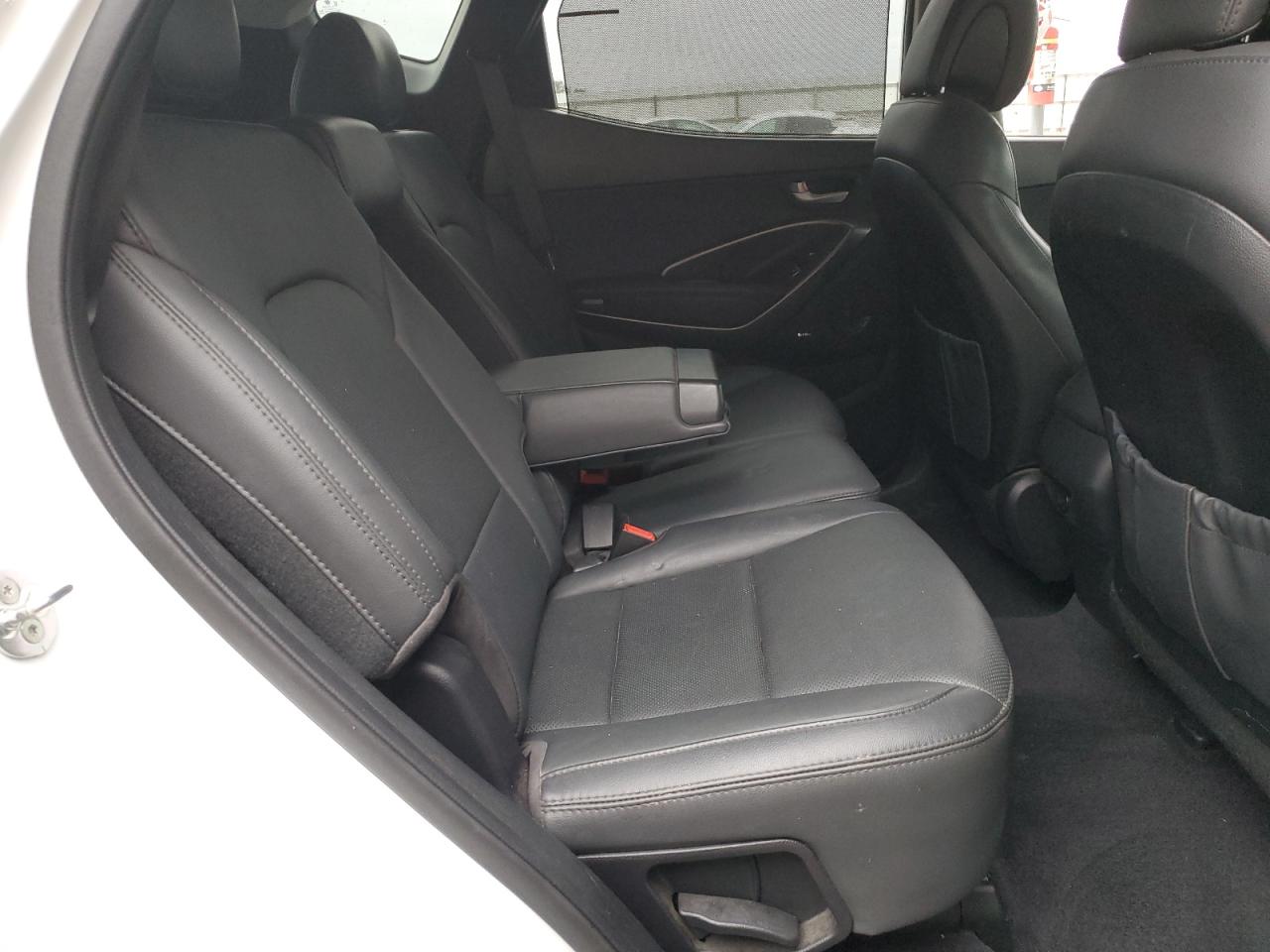 2017 Hyundai Santa Fe VIN 5XYZW4LA0HG501512 Copart auction photo, minor dent/scratches damage thumbnail 11