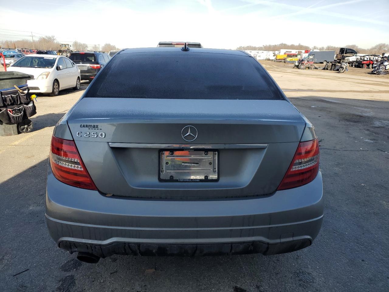 2013 Mercedes-Benz C-klasse VIN WDDGF4HB3DR258854 Copart auction photo, side damage thumbnail 6