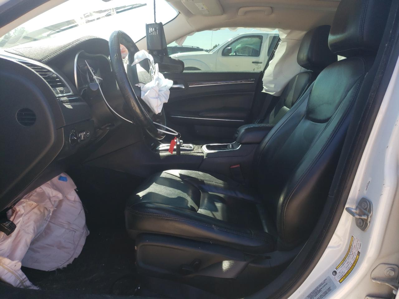 2016 Chrysler 300 VIN 2C3CCAAG9GH243970 Copart auction photo, front end damage thumbnail 7