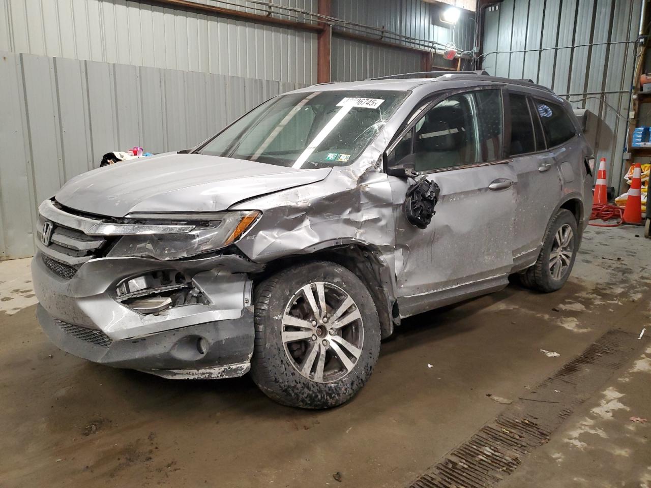 2017 Honda Pilot VIN 5FNYF6H80HB071193
