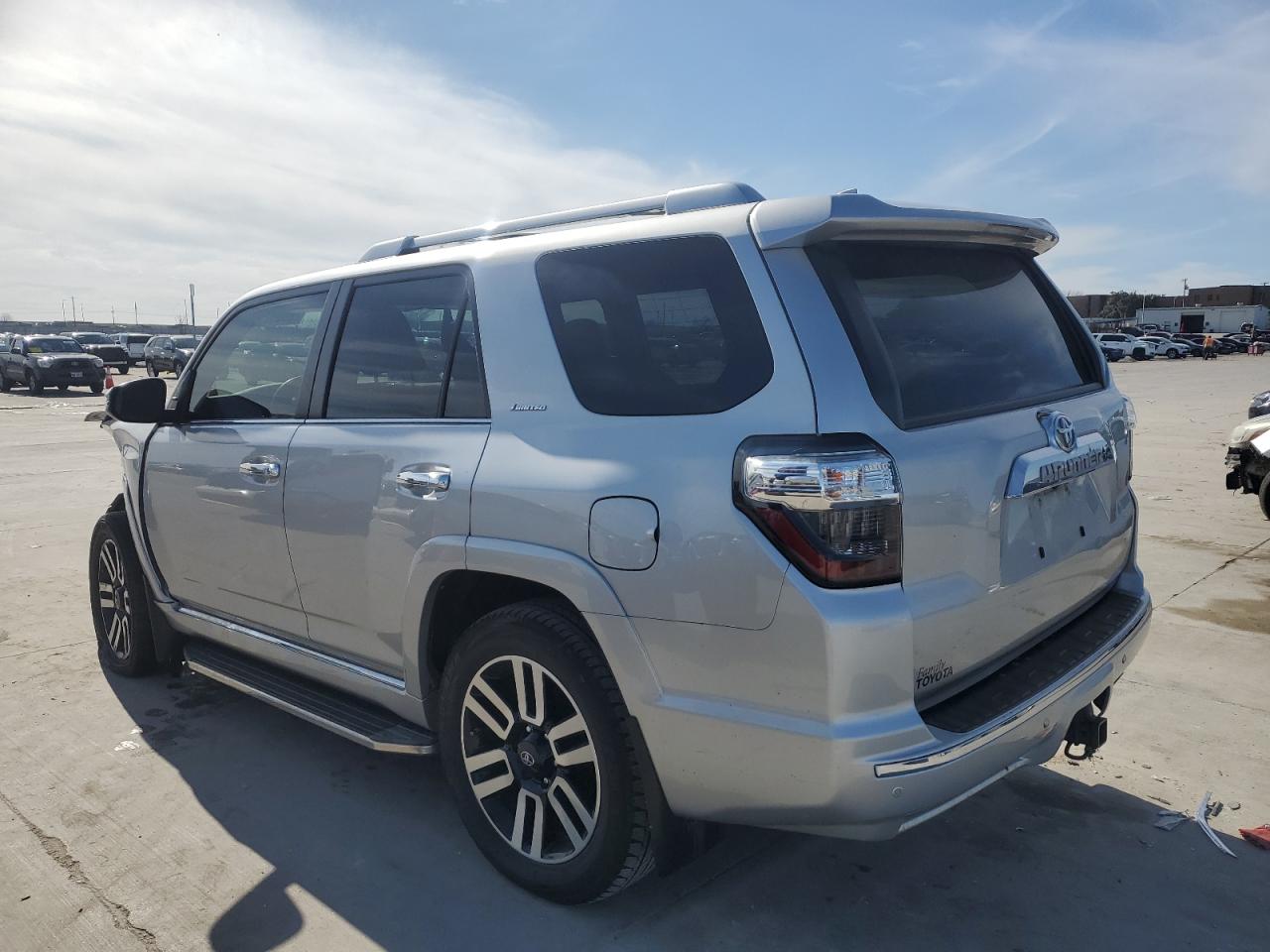 2021 Toyota 4Runner VIN JTEDU5JR8M5236402 Copart auction photo, front end damage thumbnail 2