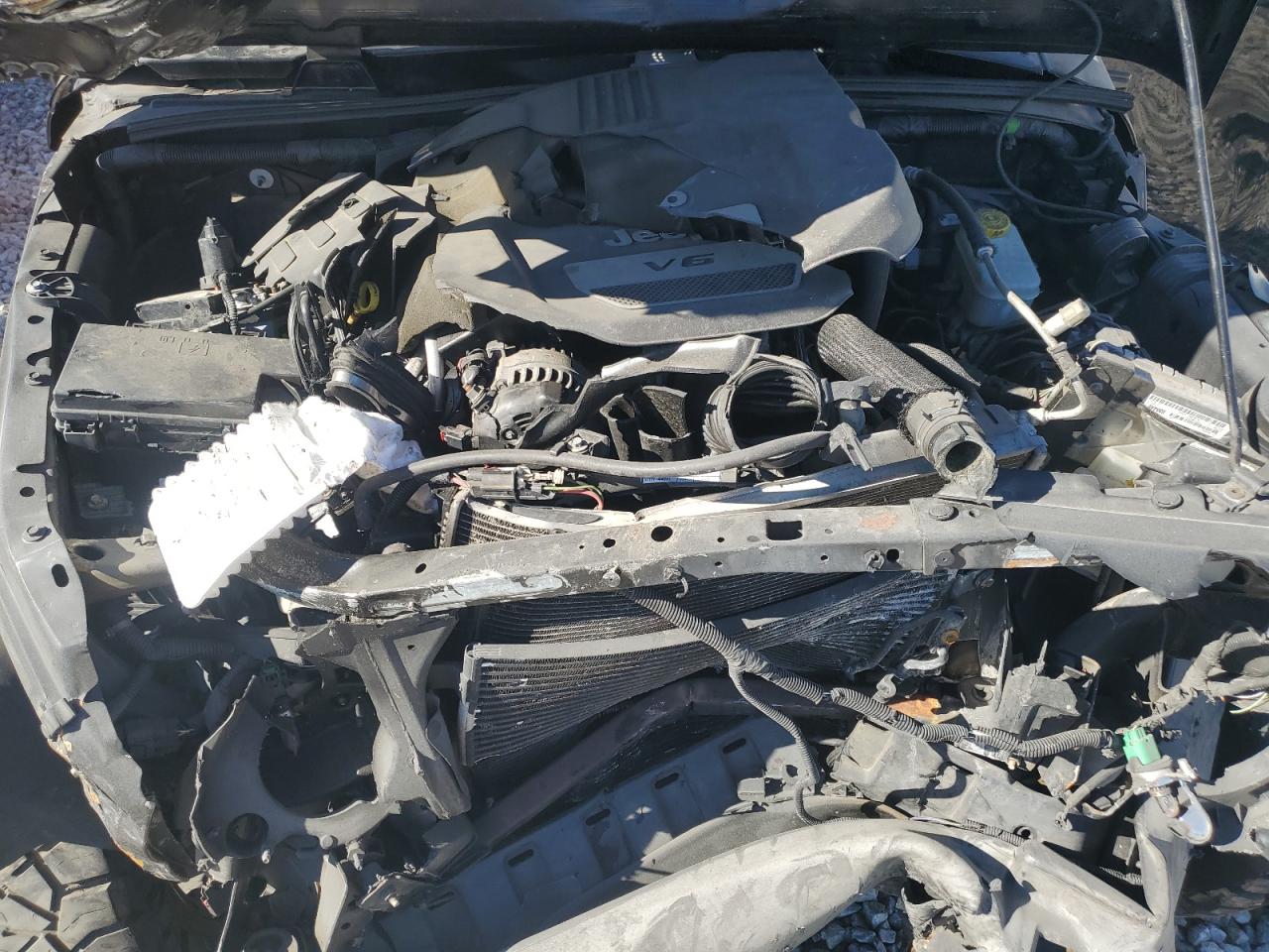 2016 Jeep Wrangler VIN 1C4BJWDG0GL140428 Copart auction photo, front end / side damage thumbnail 11