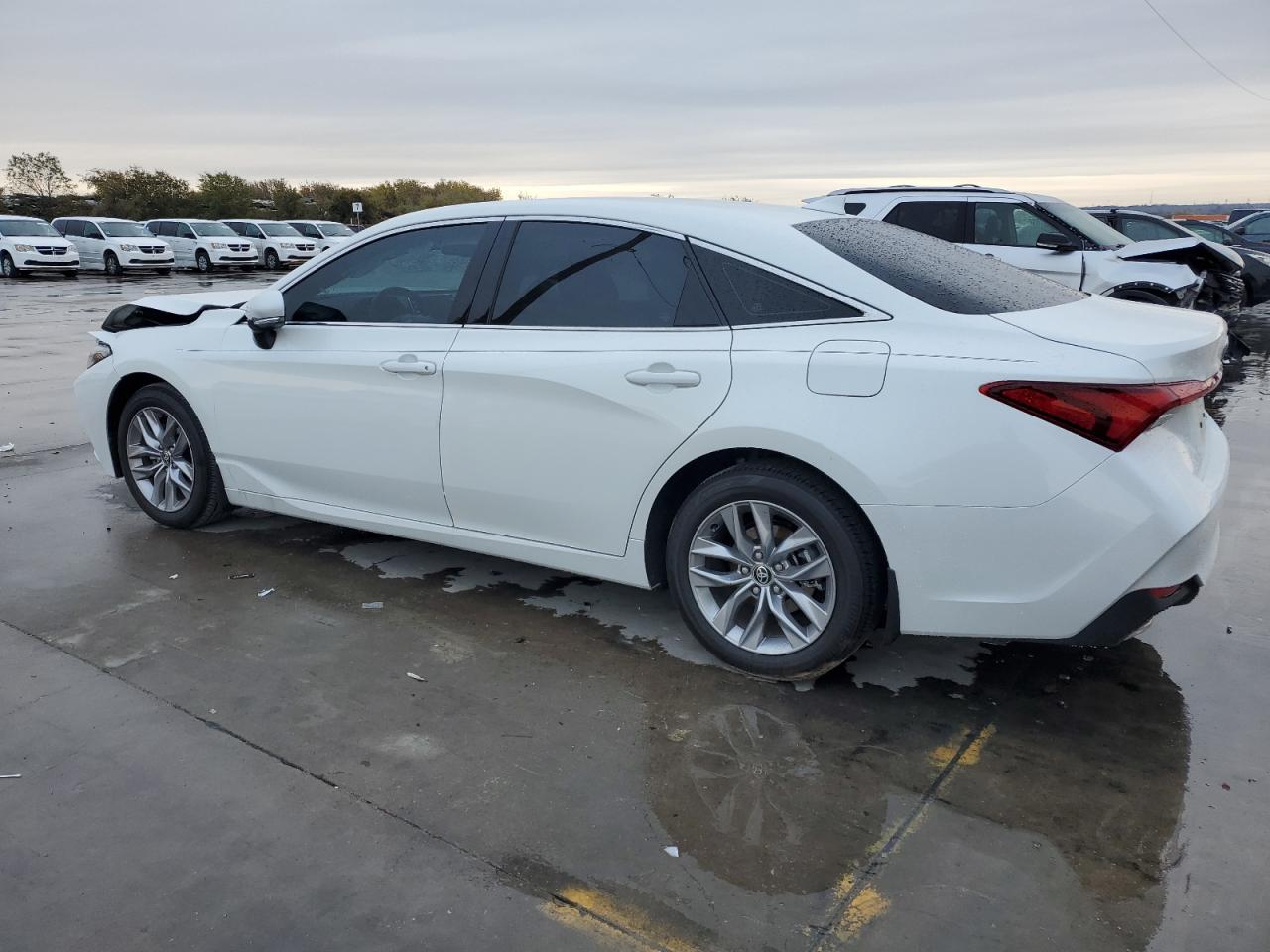 2022 Toyota Avalon VIN 4T1JZ1FB1NU088027 Copart auction photo, front end damage thumbnail 2