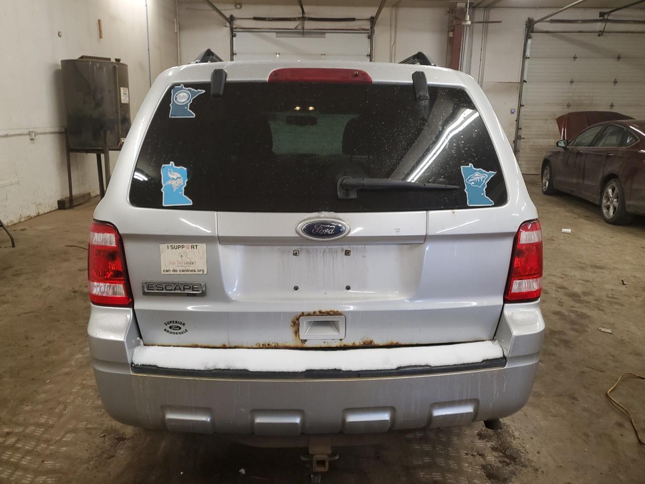 2010 Ford Escape VIN 1FMCU9D78AKB66698 Copart auction photo, minor dent/scratches damage thumbnail 6