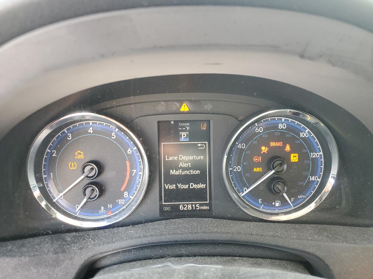 2018 Toyota Corolla VIN 5YFBURHE7JP841192 Copart auction photo, front end damage thumbnail 9
