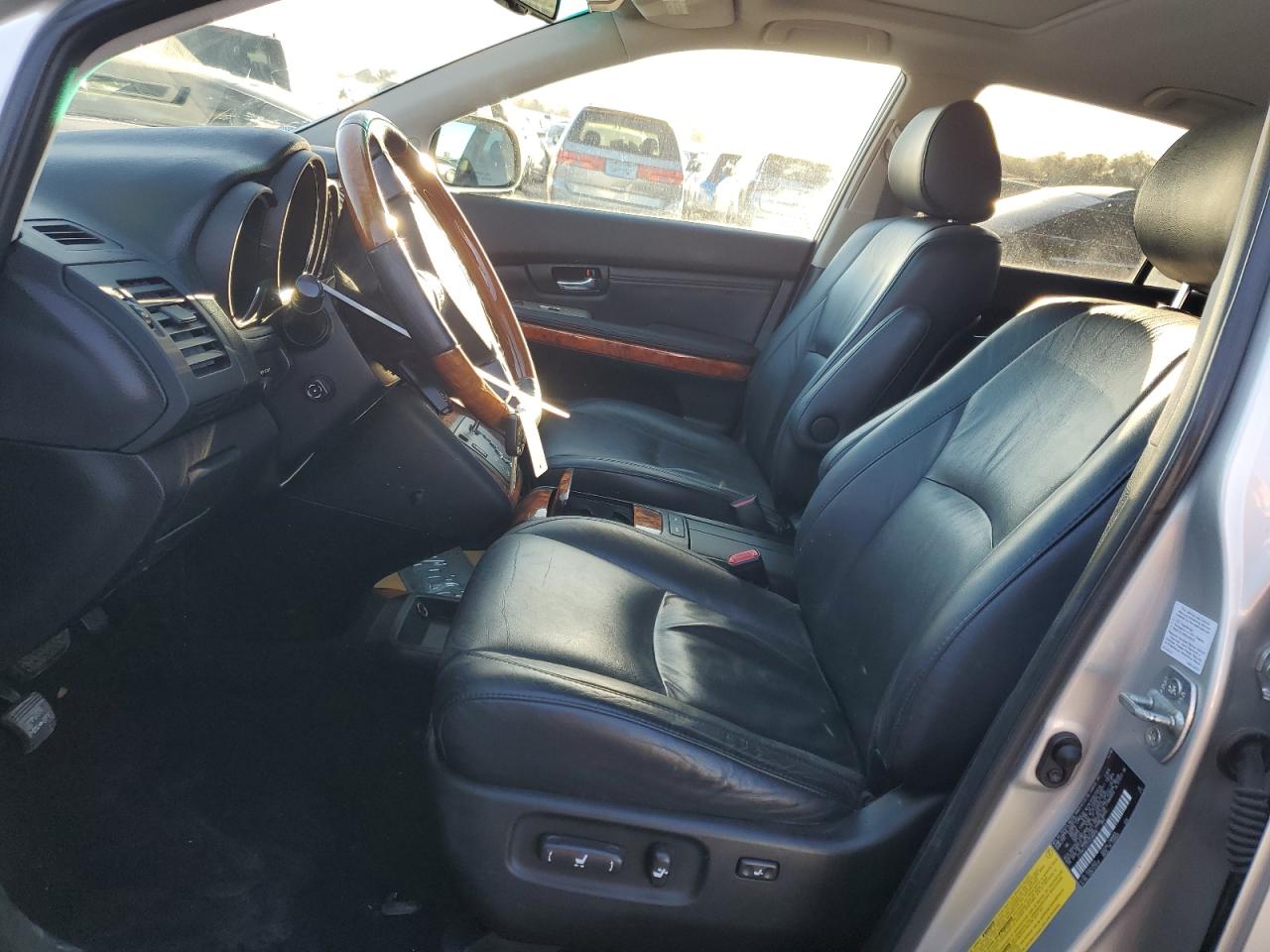 2007 Lexus RX VIN 2T2HK31U37C038950 Copart auction photo, rear end damage thumbnail 7