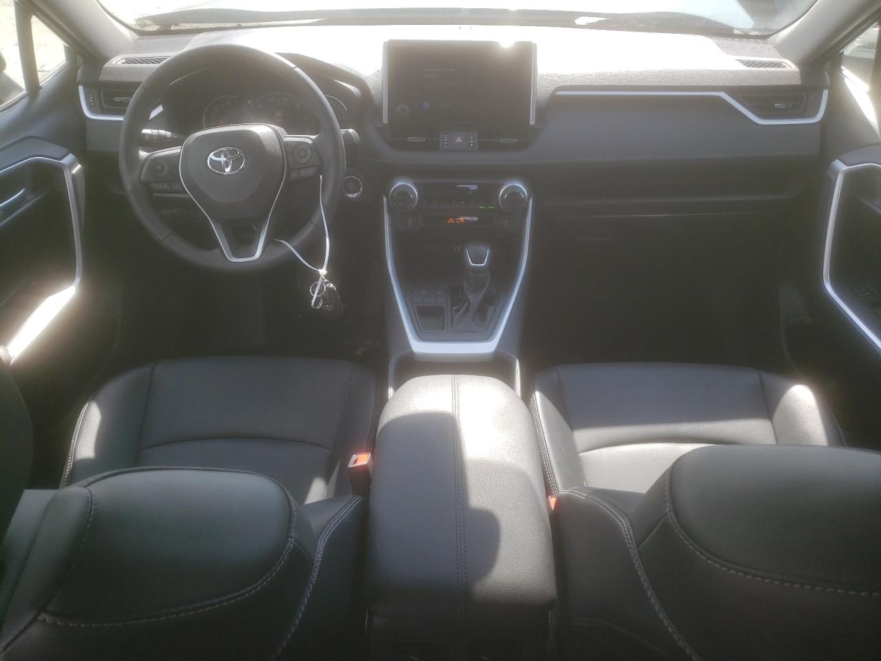 2023 Toyota RAV 4 VIN 2T3C1RFV9PW250389 Copart auction photo, front end / side damage thumbnail 8