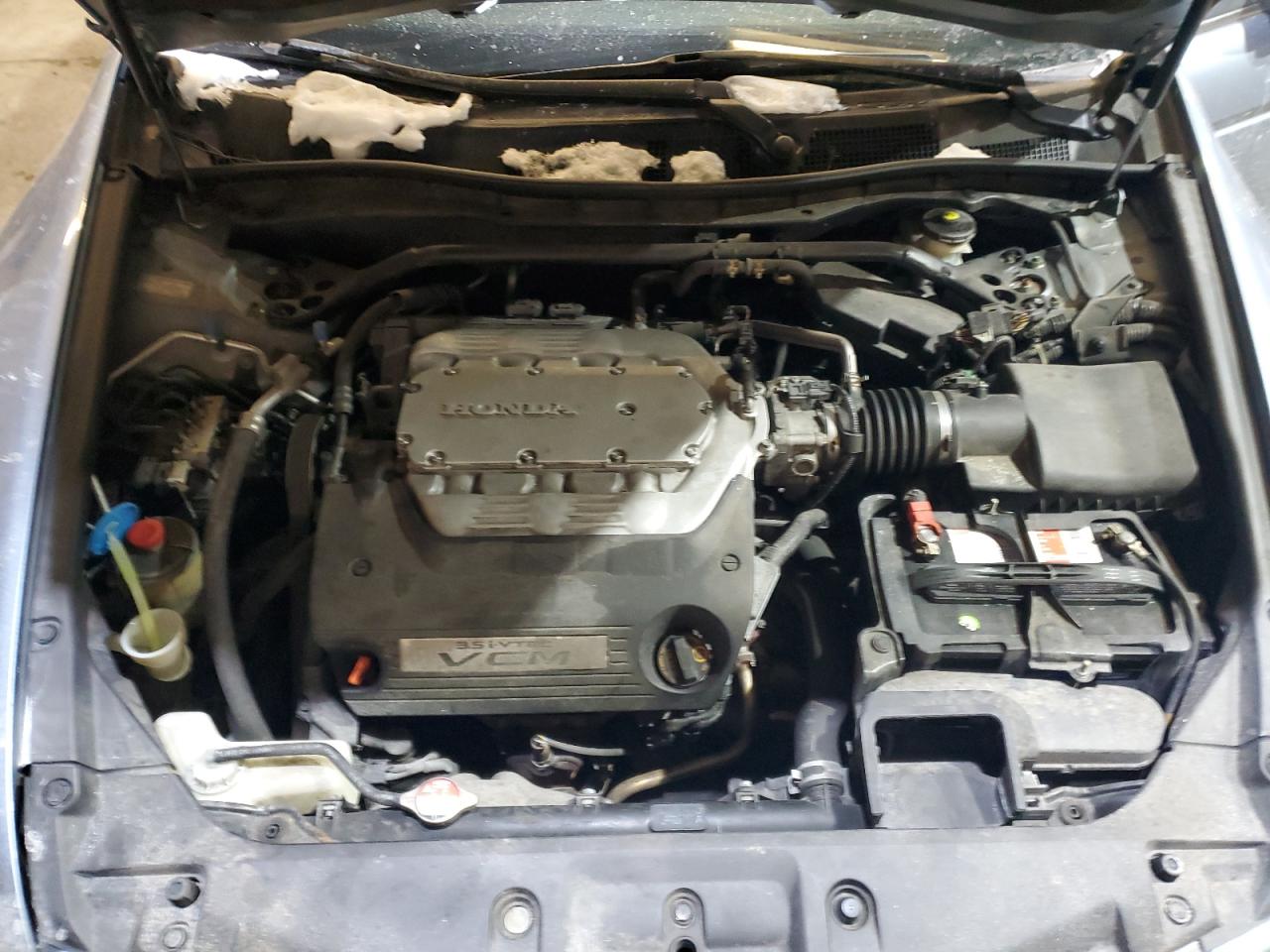 2011 Honda Accord VIN 1HGCP3F84BA005756 Copart auction photo, front end / minor dent/scratches damage thumbnail 12