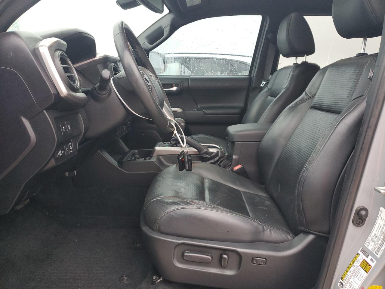 2020 Toyota Tacoma VIN 3TMGZ5AN8LM330711 Copart auction photo, rear end damage thumbnail 7