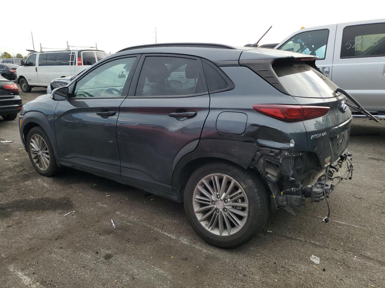 2020 Hyundai Kona VIN KM8K2CAA7LU564829 Copart auction photo, rear end damage thumbnail 2