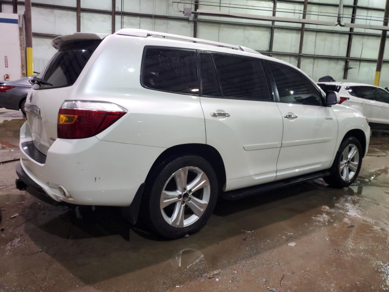 2010 Toyota Highlander VIN 5TDDK3EH8AS009328 Copart auction photo, front end damage thumbnail 3