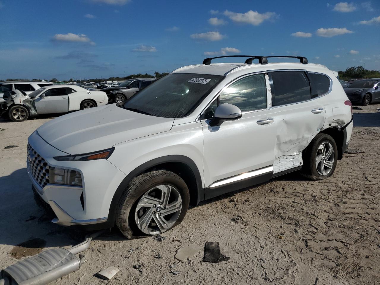 2022 Hyundai Santa Fe VIN 5NMS64AJ9NH375334
