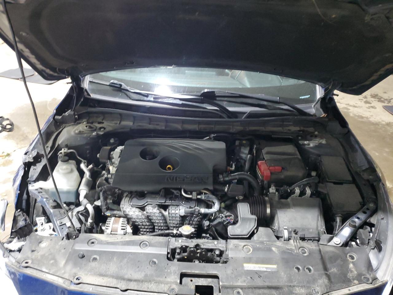 2019 Nissan Altima VIN 1N4BL4CV7KC248655 Copart auction photo, all over / minor dent/scratches damage thumbnail 11